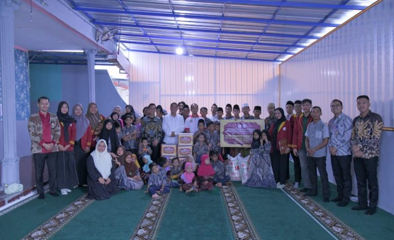  Universitas Teknokrat Indonesia Salurkan Zakat Mal ke Panti Asuhan Bussaina