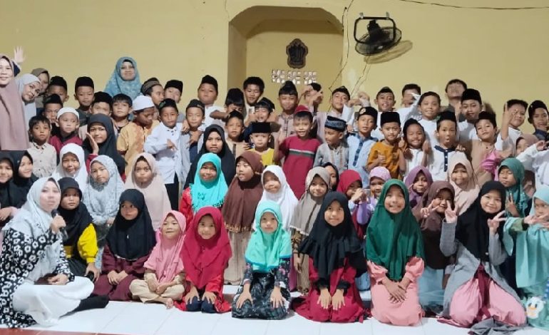  Salimah Lampung Selatan Pesantren Kilat di Madrasah Ibtidaiyah Al Khairiyah Bumiagung