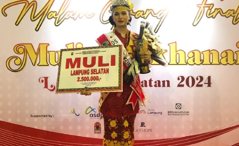  Lebih Dekat dengan Della Adelia Muli Lampung Selatan Mahasiswi Universitas Teknokrat Indonesia