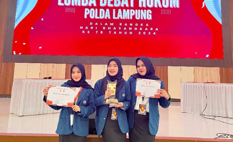  Mahasiswa Hukum Unila Juara I Lomba Debat Polda Lampung, Bersiap ke Zona Barat Sumatera-Jakarta-Banten