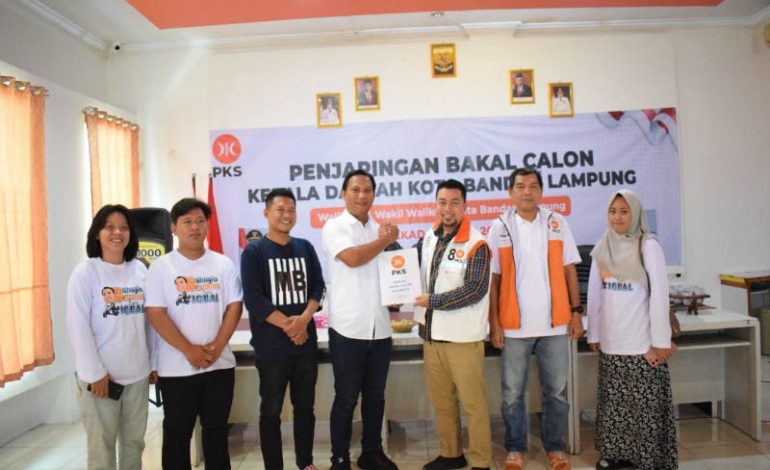  Ketua KNPI Lampung Iqbal Ardiansyah Ambil Berkas di PKS, Agus Widodo: Saatnya yang Muda