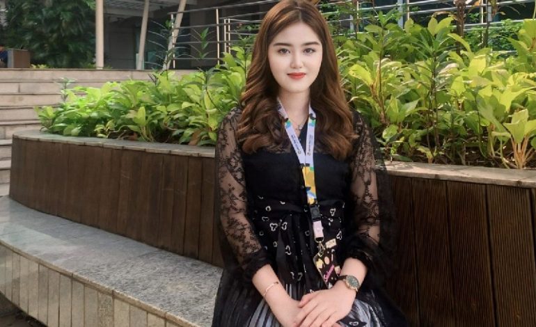  Model Lampung Mahasiswi Unila Safira Azzahra Cerita Pengalaman Magang di United Tractors