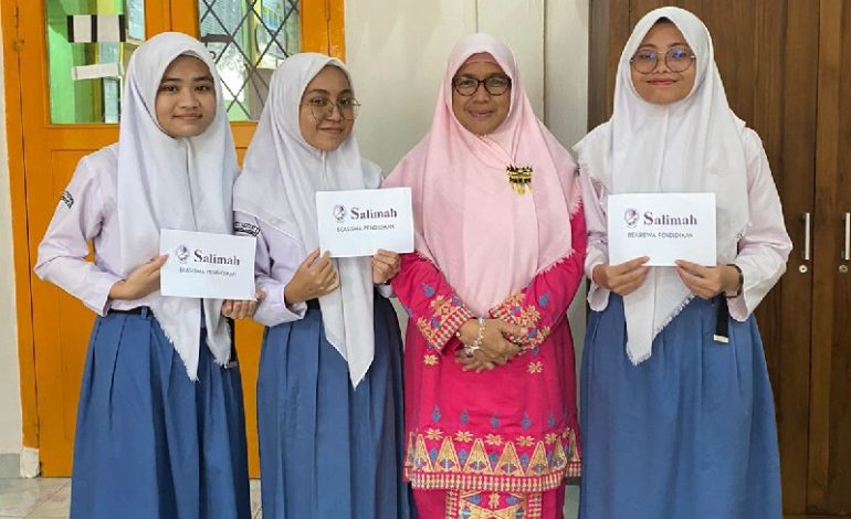  Salimah Lampung Bantu Biaya Daftar Ulang Pelajar Kurang Mampu Tembus PTN Jalur SNBP