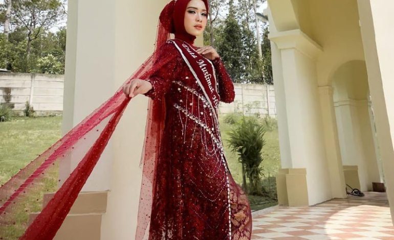  Model Lampung Manda, Berkarya di Persimpangan Arsitektur, Hukum, dan Pageant
