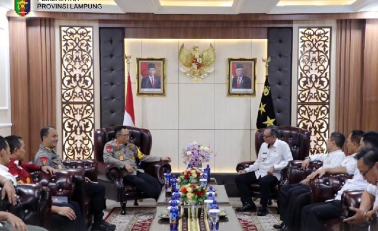  Plh Gubernur Lampung Fahrizal Darminto dan Kapolda Bahas Kamtibmas Jelang Iduadha 2024
