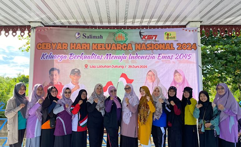 Salimah Pesisir Barat Peringati Harganas 2024 di Lapangan Labuhan Jukung Krui