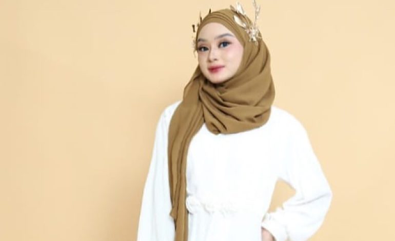 Model Lampung Elsa, Mandiri demi Prestasi