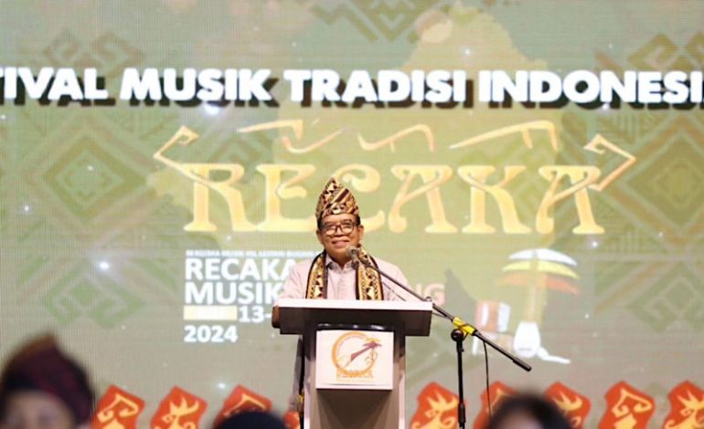  Pj Gubernur Lampung Samsudin Buka Festival Musik Tradisi Indonesia