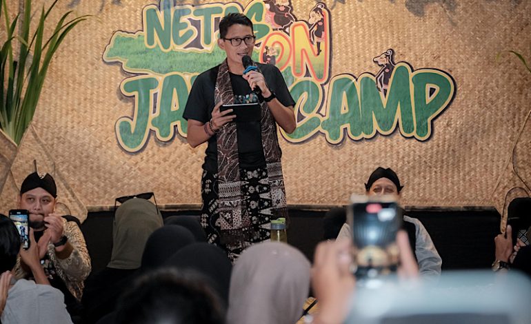  Sandiaga Uno Diskusi Pariwisata Berkelanjutan Bareng Komunitas di Netas on Java Cam
