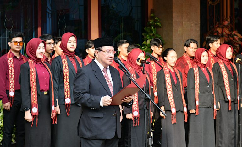  Pimpin Upacara HUT Ke-79 RI, Rektor Universitas Teknokrat Indonesia Nasrullah Yusuf Sambut “Nusantara Baru Indonesia Maju”