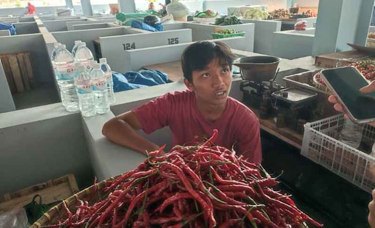  Sehari Usai Peresmian Jokowi, Pembeli Pasar Pasir Gintung Sepi, Syukurnya Tak Bayar Sewa dan Fasilitas Lengkap