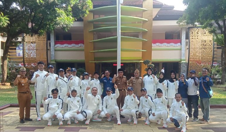  Walikota Metro Lepas 34 Atlet Berlaga di PON Sumut-Aceh 2024