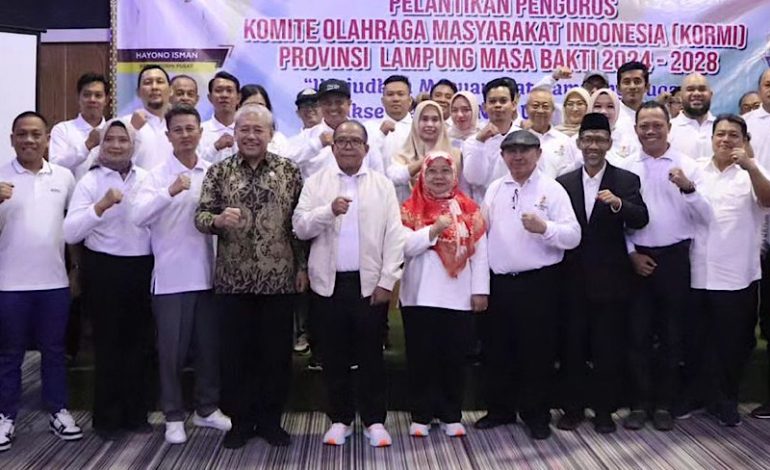  Pj Gubernur Samsudin Hadiri Pelantikan KORMI Lampung