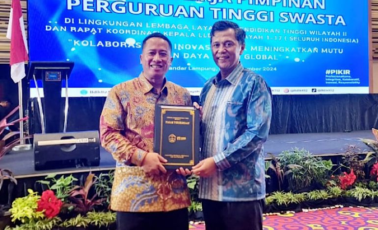  Universitas Teknokrat Indonesia Raih Penghargaan Peringkat I Kualifikasi Dosen LLDikti Wilayah II