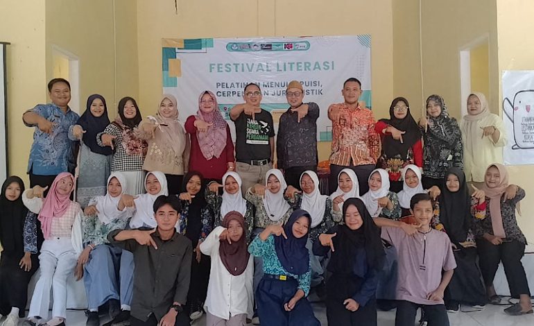  Festival Literasi, Suciati Pendiri Rumah Baca Umy Uchi Ingin Ada Penulis Produktif dari Tanggamus