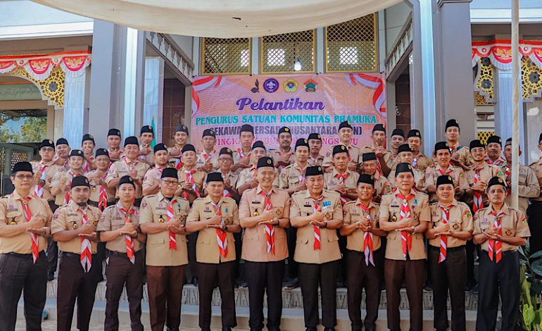  Ketua Kwarcab Fauzi Resmi Lantik Pinsakocab SPN Pringsewu 2024-2029