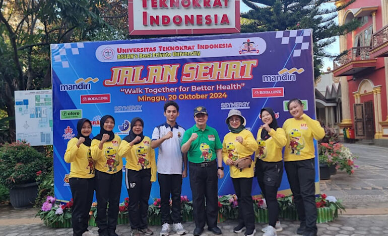 Universitas Teknokrat Indonesia Gelar Jalan Sehat Rangkaian Gebyar Sang Juara