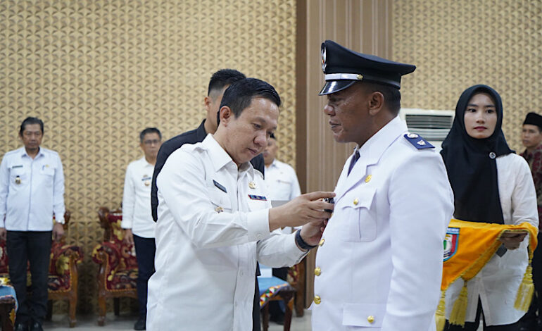  Pj Bupati Pringsewu Marindo Kurniawan Lantik Sopyan Pj Kepala Pekon Bumirejo Pagelaran