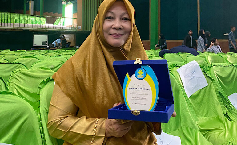  Jifest 2024 FKAR: Zahra dari Rohis SMAN 6 Bandar Lampung Pembina Terdedikasi 2024