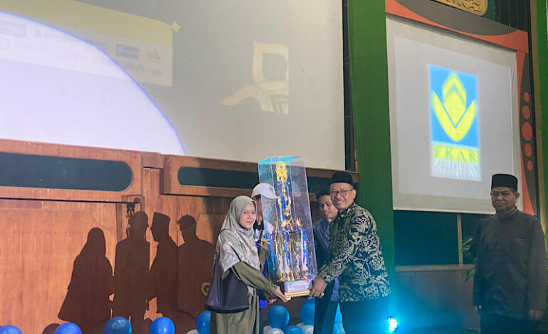  Selamat! SMP Al Kautsar Raih Penghargaan Juara Umum Jifest 2024