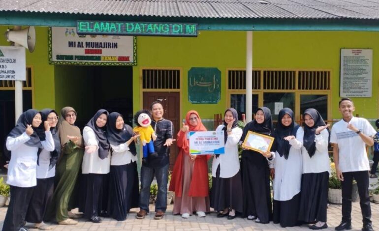  LAZDAI Peduli dan Kak Danang Gelar Dongeng Edukatif di MI Al Muhajirin Panjang