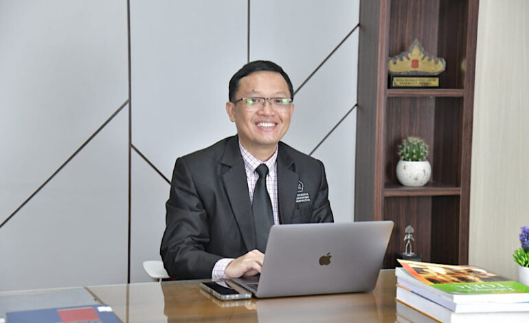  Dosen Magister Bahasa Inggris Universitas Teknokrat Indonesia Akhyar Rido Jadi Guru Besar