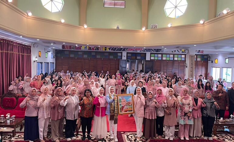  Narasumber Talkshow Universitas Teknokrat Indonesia, Purnama Wulan Sari: Woman Support Woman