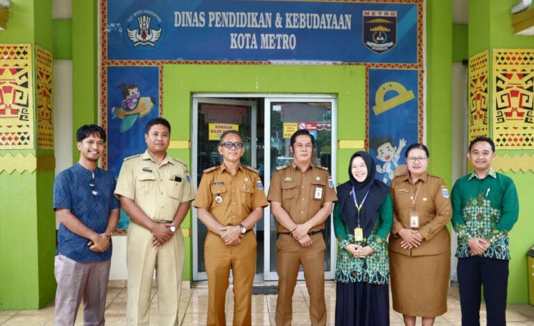  Tujuh Guru Asal Metro Wakili Lampung di Jambore Hari Guru Nasional