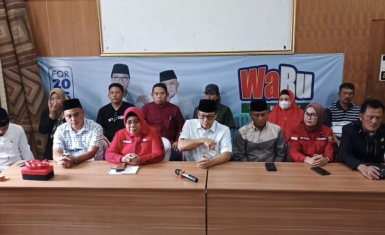  Paslon WaRu Titip Pesan ke Relawan untuk Jaga Kota Metro