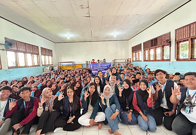 Mahasiswa KKN Unila Sosialisasi Bahaya Judi Online di SMPN 3 Tanjungraja Lampung Utara