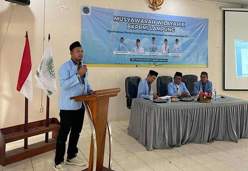  Eks Presiden BEM Unila-Pendiri Bank Sampah Emak.id Ahmad Khairudin Syam Ketua BKPRMI Lampung