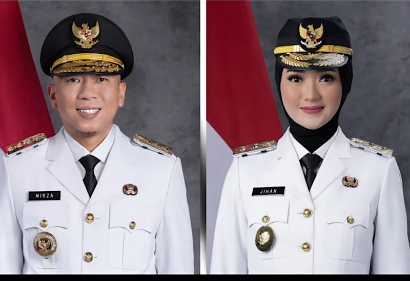  Gubernur Mirza dan Server Kami yang Jebol