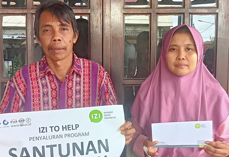  Suami Pasien RSP Meninggal, IZI Lampung Salurkan Santunan Kematian