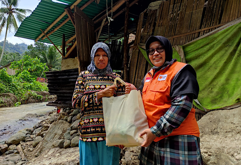  Rumah Zakat Salurkan Bantuan untuk Penyintas Banjir di Lampung