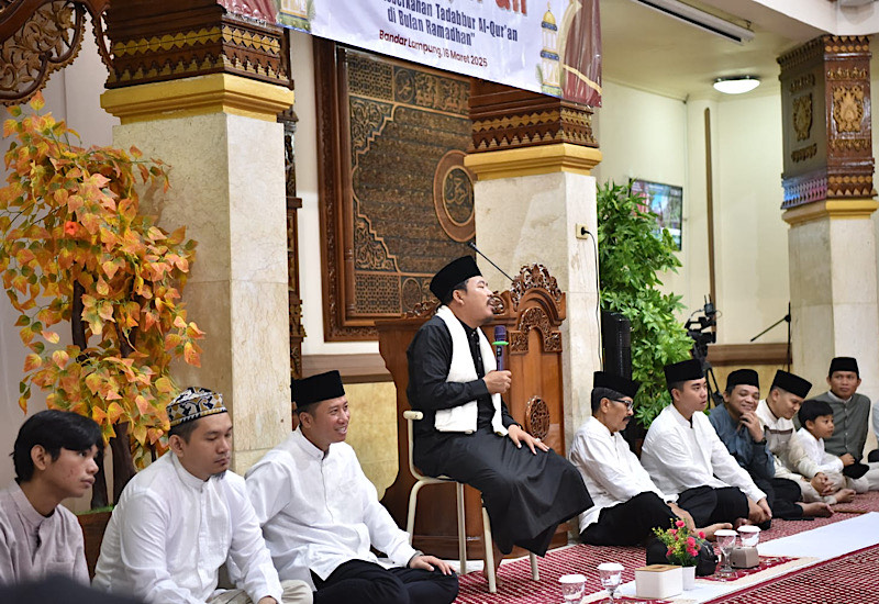  Universitas Teknokrat Indonesia Buka Bersama di Masjid Asmaul Yusuf, Ustaz Ismail Sholeh Ajak Jamaah Tidak Lalaikan Alquran