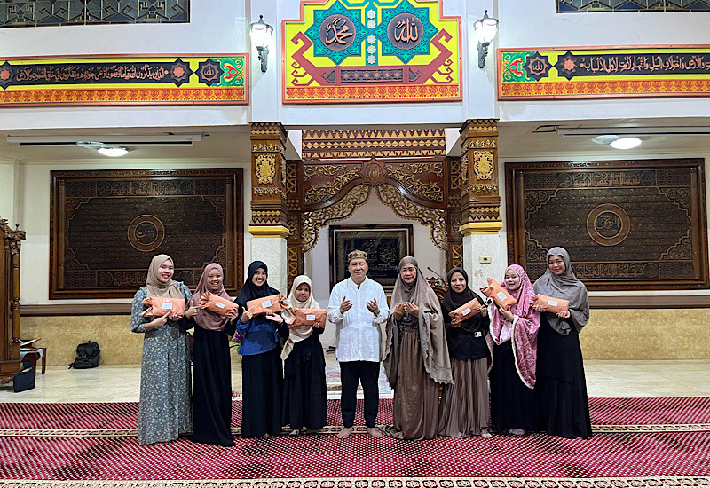  Makmurkan Masjid Asmaul Yusuf Selama Ramadan, Mahasiswa Universitas Teknokrat Indonesia Dapat Hadiah Istimewa