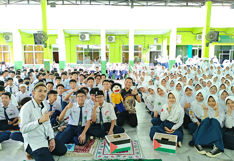  Siswa MTsN 1 Bandar Lampung Belajar Kebaikan lewat Safari Dongeng LAZDAI, Kak Danang Memukau dan Diapresiasi Kepala Sekolah