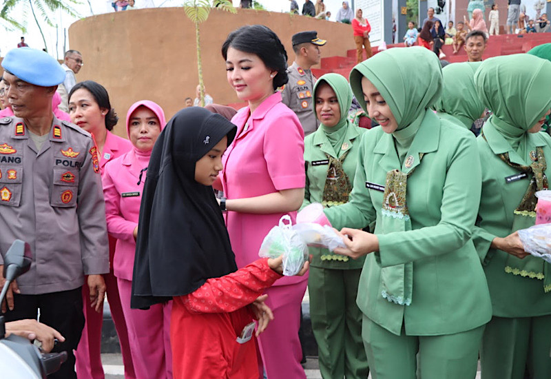  Polres Tanggamus Baksos dan Berbagi Takjil