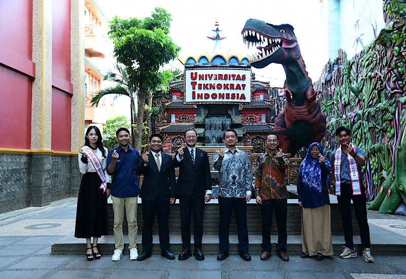  Universitas Teknokrat Indonesia Kolaborasi Kementerian Komunikasi dan Digital Pelatihan Pemasaran Digital dengan Kecerdasan Buatan (AI)
