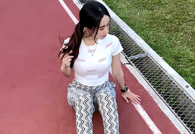  Model Lampung Joya: Cuma Satu Kali Keluar Enggak Apa-Apa Asal Keringatan
