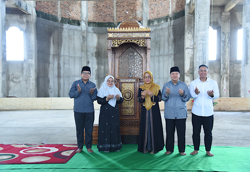 Pj Gubernur Lampung Samsudin Walimatus Safar di Masjid Agung Al Hijrah Kota Baru, Nasrullah Yusuf Doakan Jadi Haji Mabrur