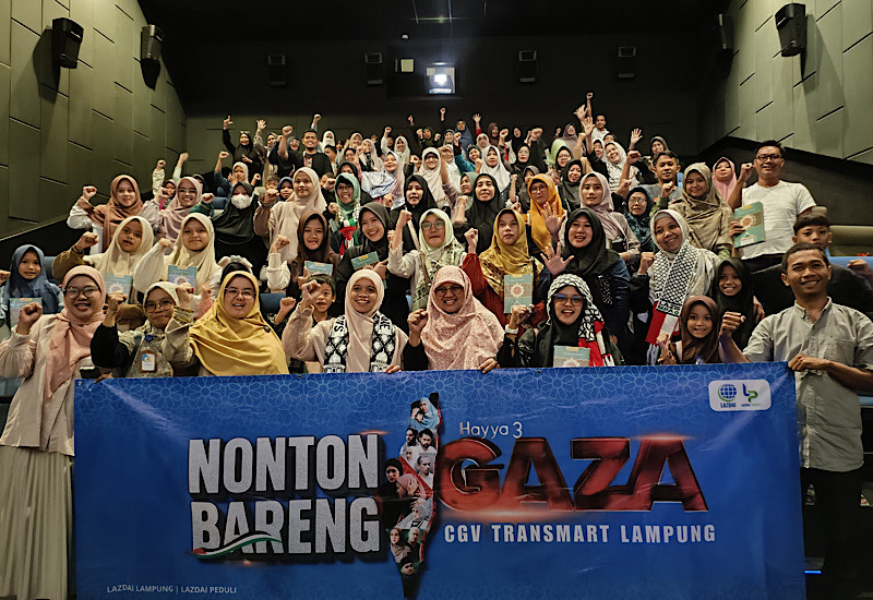  LAZDAI Peduli Nobar Film Gaza, Ketua TP PKK Pringsewu Rahayu Riyanto Salurkan Donasi