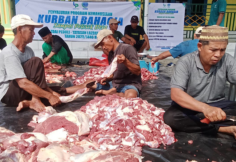  LAZDAI Salurkan Daging Kurban sampai Palestina
