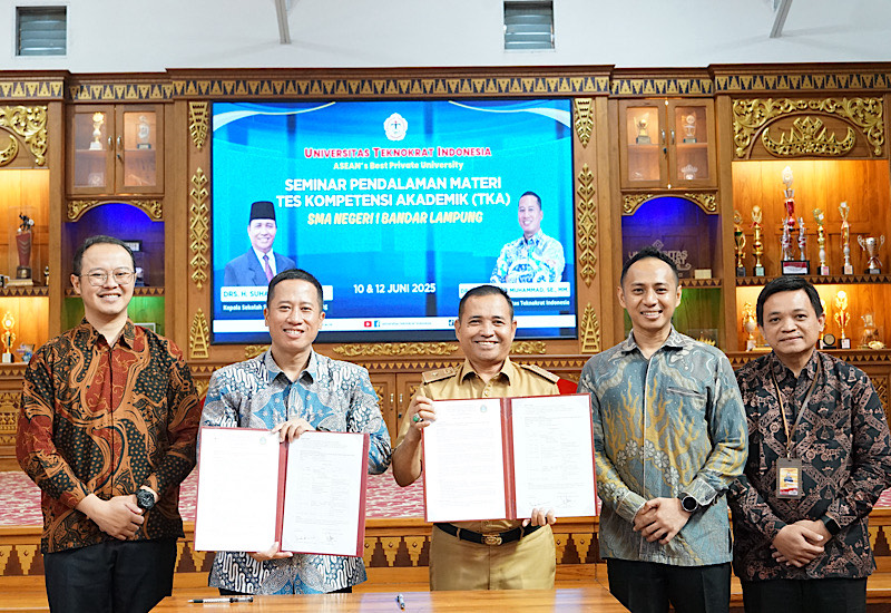  Seminar Pendalaman Tes Kemampuan Akademik SMAN 1 Bandar Lampung Sukses Digelar di Universitas Teknokrat Indonesia