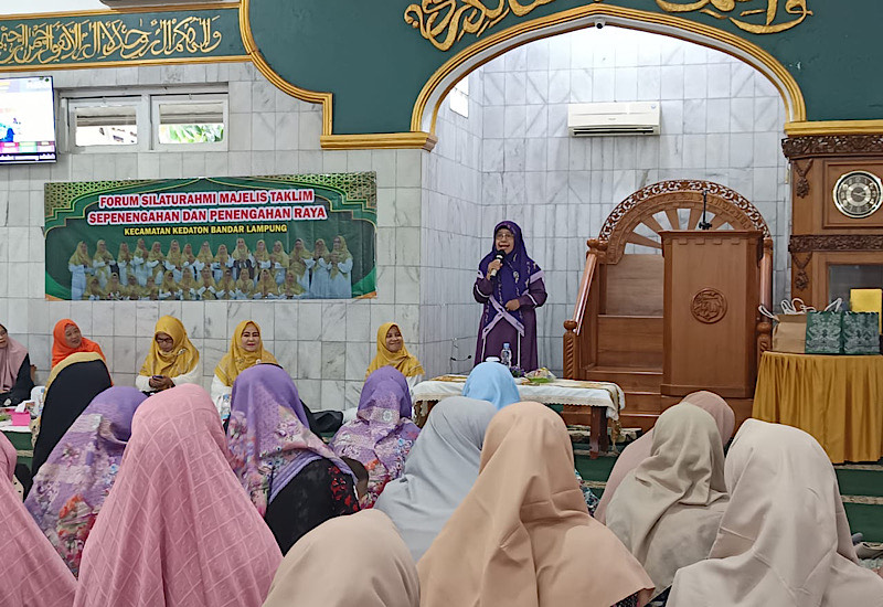  Salimah Lampung Hadir dalam Forum Silaturahmi Majelis Taklim Se-Penengahan dan Penengahan Raya