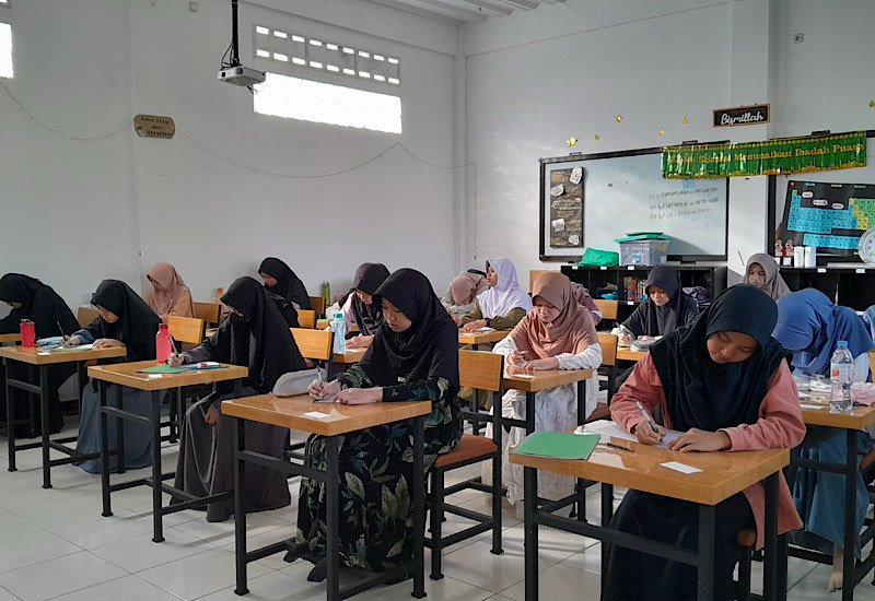  SMAIT Daarul ‘Ilmi Bandar Lampung Sukses Gelar Psikotes bagi Siswa Baru