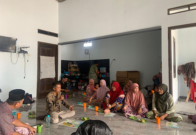  Ibu-Ibu di Kotakarang Bandar Lampung Diedukasi Kurangi Limbah Plastik, Warga Minta Bank Sampah Diaktifkan Lagi