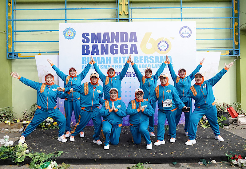  Turnamen Catur Smanda Cup HUT Ke-60 SMAN 2 Bandar Lampung, Kadis Perpustakaan Fitrianita Damhuri Perkuat Angkatan 1996