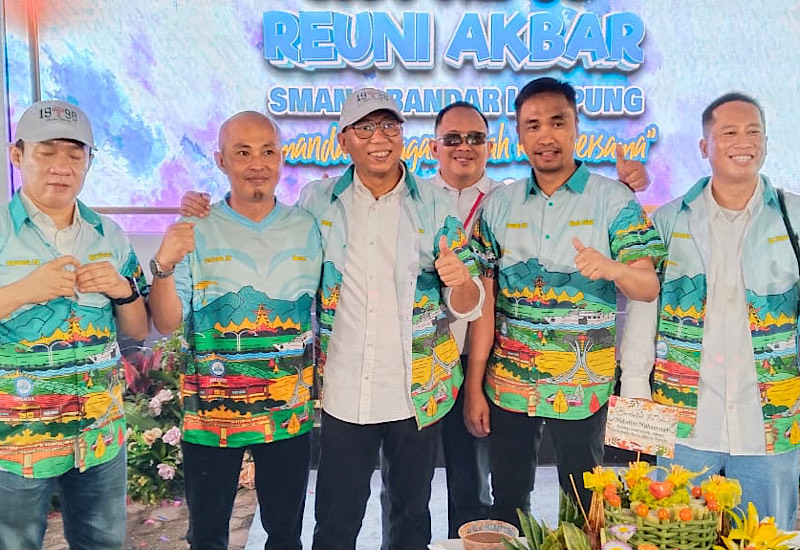  HUT Ke-60 dan Reuni Akbar SMAN 2 Bandar Lampung, Pengurus Inti IKA Smanda Kompak Kenakan Jersey Hadiah Angkatan 1997