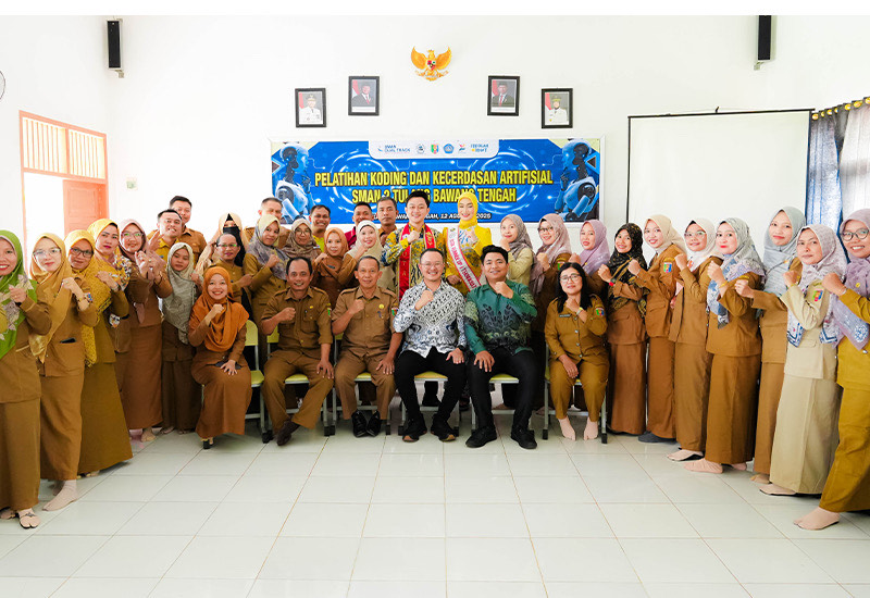 Dosen Universitas Teknokrat Indonesia Latih Guru Terapkan Coding & AI untuk Pembelajaran Mendalam di SMAN 2 Tulangbawang Tengah